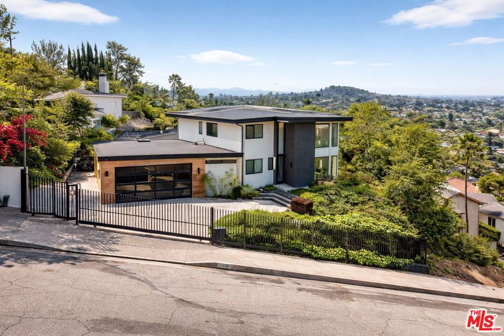 11428 Dona Lola Drive