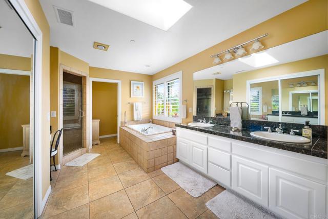 Detail Gallery Image 17 of 43 For 13861 Nicoles Vista, Valley Center,  CA 92082 - 3 Beds | 3 Baths