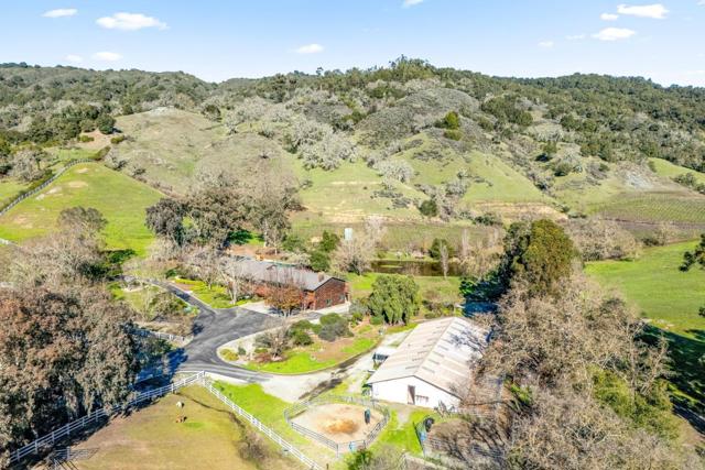 6915 Redwood Retreat Road, Gilroy CA: https://media.crmls.org/mediaz/910eae1a-fdda-465b-ac15-813efb351238.jpg