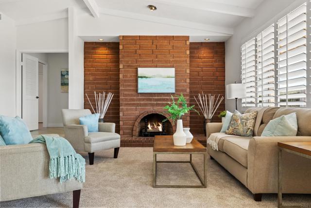 Detail Gallery Image 12 of 57 For 2717 Alexander Dr, Escondido,  CA 92029 - 4 Beds | 2/1 Baths