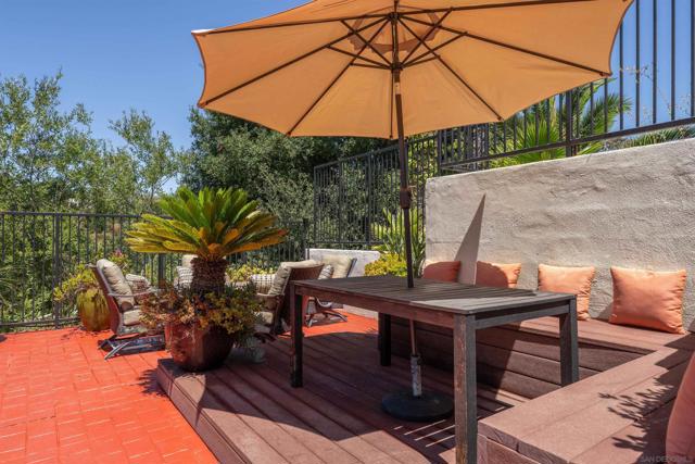 4732 Iroquois Ave, San Diego CA: https://media.crmls.org/mediaz/9110f391-8e52-423c-b72e-5f65ceeeb882.jpg