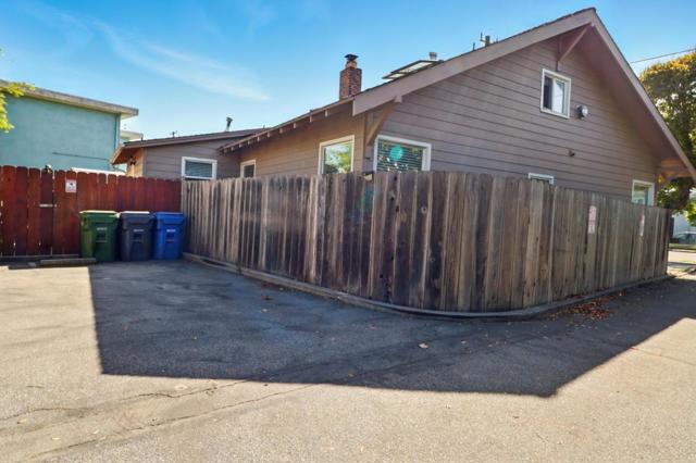 640 17th Avenue, Santa Cruz CA: https://media.crmls.org/mediaz/9111222a-12a9-4444-8724-8e5b88b01c72.jpg