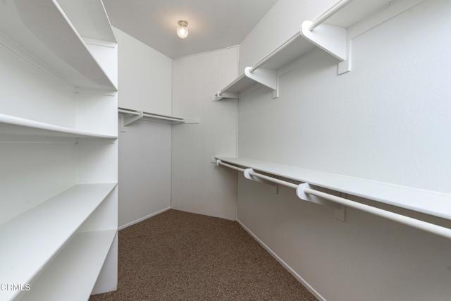 Detail Gallery Image 17 of 29 For 12320 Backdrop Ct, Bakersfield,  CA 93306 - 3 Beds | 2 Baths