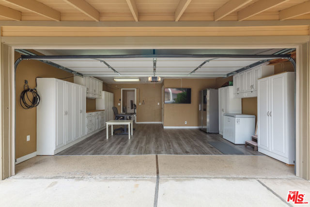 88 Cresta Verde Drive, Rolling Hills Estates, California 90274, 3 Bedrooms Bedrooms, ,3 BathroomsBathrooms,Residential,Sold,Cresta Verde,21793362