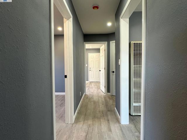 2441 Glenlock St, San Pablo CA: https://media.crmls.org/mediaz/91124054-0238-4b14-a951-2fa421edd1bb.jpg