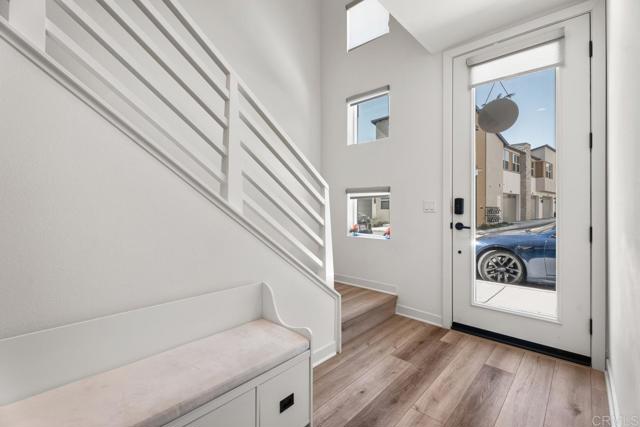 Detail Gallery Image 2 of 63 For 10416 Adamson Way, San Diego,  CA 92126 - 3 Beds | 3/1 Baths