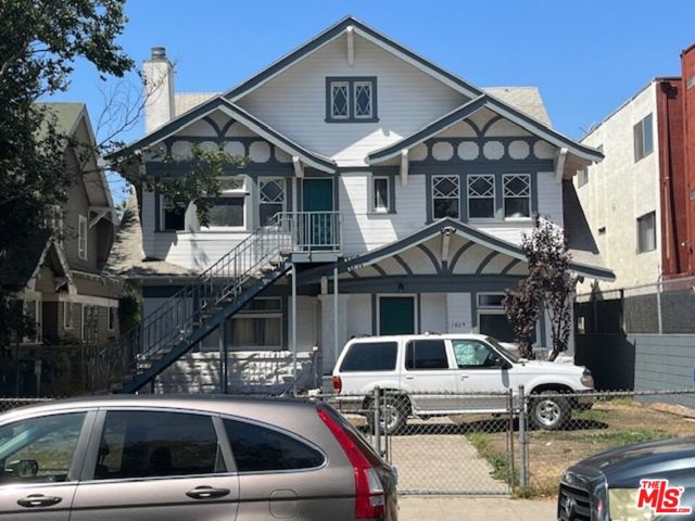 1829 Gramercy Place, Los Angeles, California 90019, 6 Bedrooms Bedrooms, ,2 BathroomsBathrooms,Single Family Residence,For Sale,Gramercy,24350521