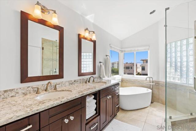 3960 Garfield St., Carlsbad CA: https://media.crmls.org/mediaz/91132671-c951-4e59-99bf-aed7e0dea10c.jpg