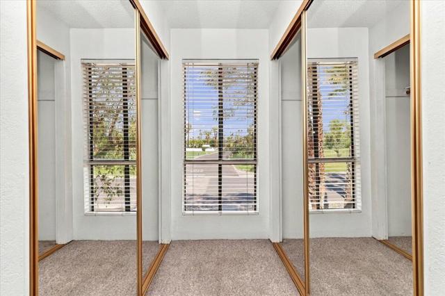 5115 E Waverly Drive #D30, Palm Springs, CA 92264
