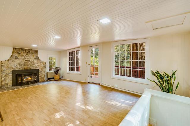 2001 Cathedral Drive, Aptos CA: https://media.crmls.org/mediaz/91153b8f-a5ab-44b1-9a3d-566ca0f1b0a3.jpg