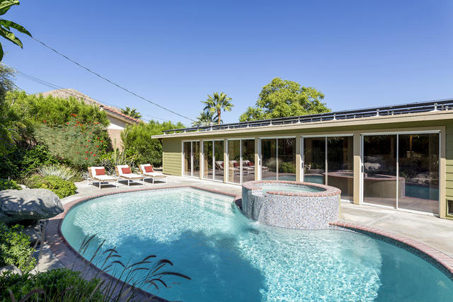 Image 32 of 60 For 67931 Valley Vista Drive