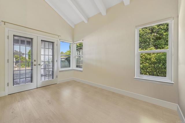 1176 LA SOMBRA Drive, San Marcos CA: https://media.crmls.org/mediaz/91157fca-c067-4edd-a389-ccaf6aa40578.jpg