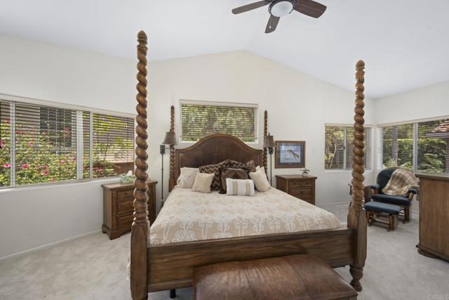 3430 Corte Viejo, Carlsbad CA: https://media.crmls.org/mediaz/9117239f-924f-421c-b75f-d41cf756dc66.jpg