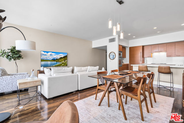 900 W Olympic Boulevard, Los Angeles CA: https://media.crmls.org/mediaz/9117d072-5f9c-4b92-9e8f-fbe0521c1aa2.jpg