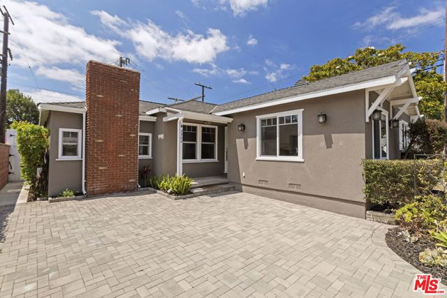 2500 Armour Lane, Redondo Beach, California 90278, 3 Bedrooms Bedrooms, 0 ,2 BathroomsBathrooms,Residential,For Sale,Armour,0,26853721