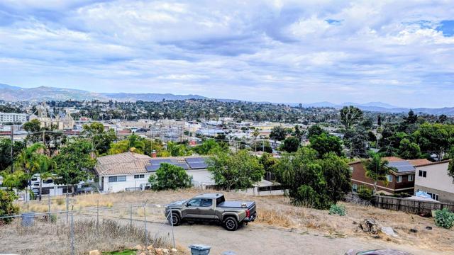 925 Grand Ct, Escondido, CA 92025 photo 28
