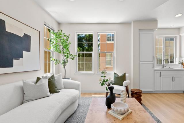 4048 Fitzpatrick Way, Santa Clara CA: https://media.crmls.org/mediaz/911d193f-294b-4894-b78a-f4dd02edbfad.jpg