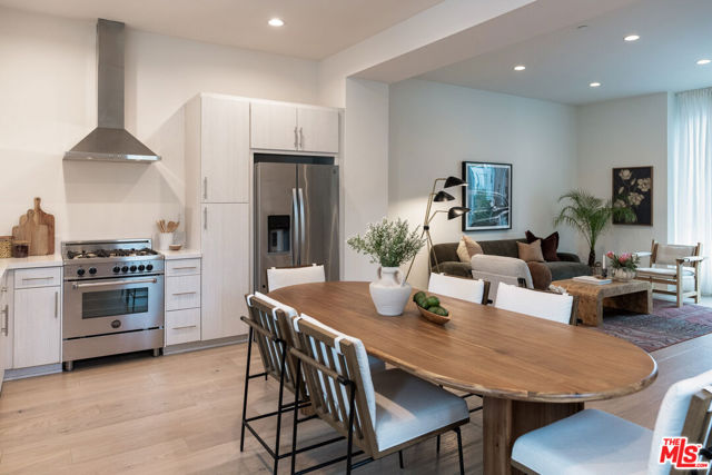 2210 Tom Mix Road, Los Angeles CA: https://media.crmls.org/mediaz/911e854c-169c-46dc-8b97-bcf713f13903.jpg