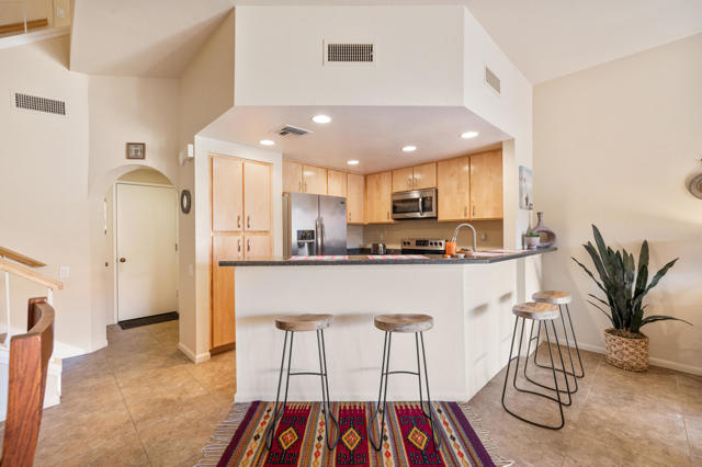 73437 Foxtail Lane, Palm Desert, CA 92260