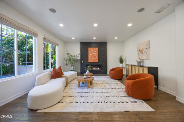 Detail Gallery Image 21 of 68 For 827 W Heritage Oak Ct, Altadena,  CA 91001 - 6 Beds | 5 Baths