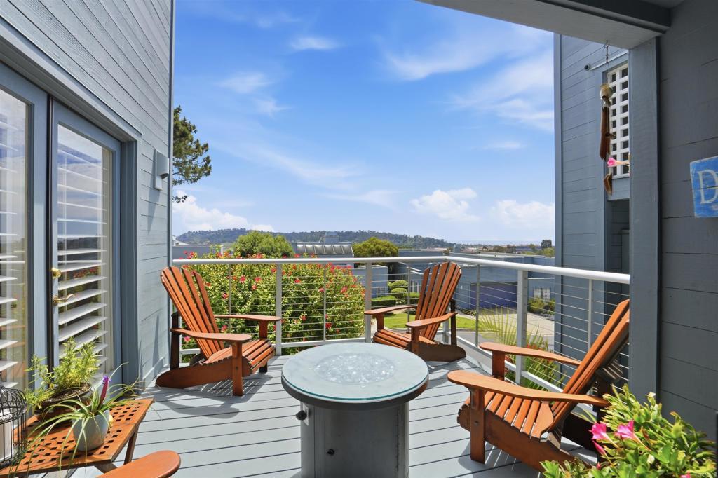 1051 Freedom Court - photo 8