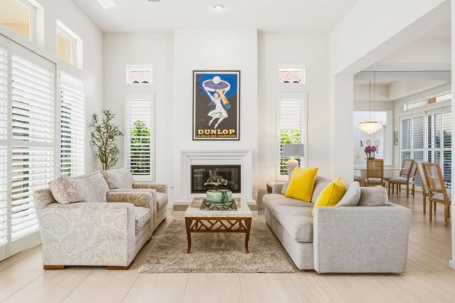 371 Tomahawk Drive, Palm Desert, CA 92211