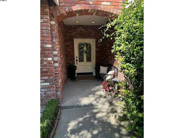 Image 1 of 41 For 288 Canadian Ave