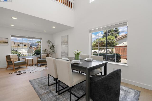 1387 Meadow Ct, Livermore CA: https://media.crmls.org/mediaz/912688ae-ca3b-48a5-8027-45d73d467fe5.jpg
