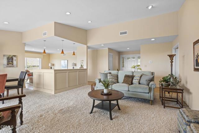 Detail Gallery Image 12 of 62 For 867 High Point Dr, Ventura,  CA 93003 - 4 Beds | 2 Baths