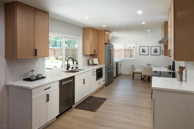 3334 San Pablo Court, Union City CA: https://media.crmls.org/mediaz/9127e1e0-de1f-48fe-8939-60f8b78cf751.jpg