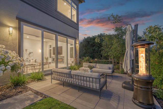 115 Wika Ranch Court, Redwood City CA: https://media.crmls.org/mediaz/9128ee3d-b998-4fd5-a6e5-96a14470b0db.jpg