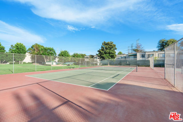 18524 Mayall Street, Northridge CA: https://media.crmls.org/mediaz/912938a1-71df-430f-aee7-3c085e5feb5b.jpg