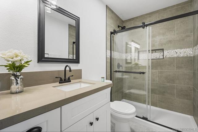2523 San Vicente Road, Ramona CA: https://media.crmls.org/mediaz/9129b495-3904-449c-905c-0f94e11a930a.jpg