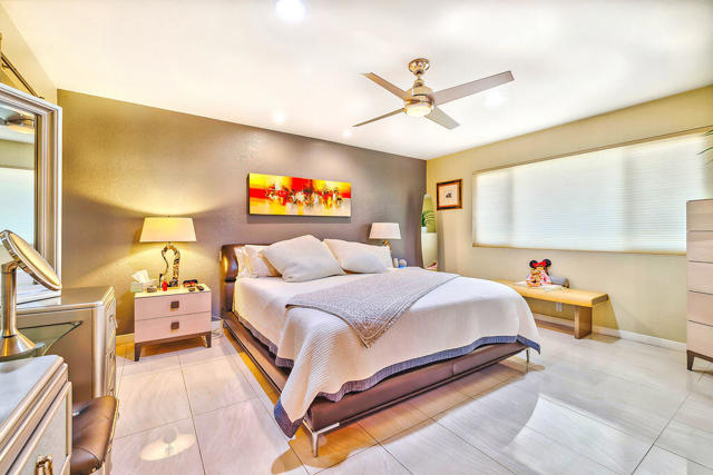 32 Presidio Place, Palm Desert CA: https://media.crmls.org/mediaz/912a1e65-d0af-4d38-a369-6f87613148f3.jpg