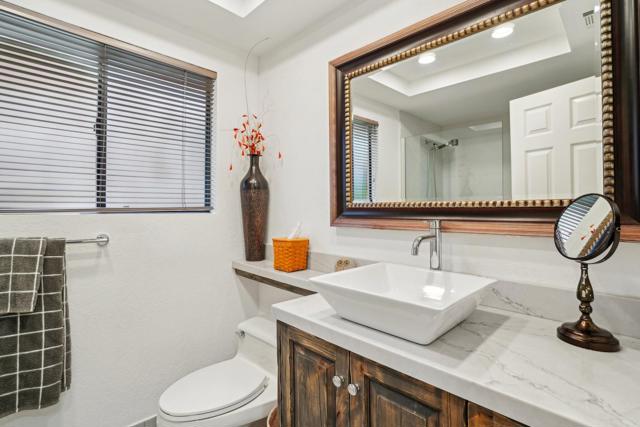 211 Camino Arroyo S, Palm Desert CA: https://media.crmls.org/mediaz/912a55dd-742d-495a-b24c-c2157d3366f7.jpg