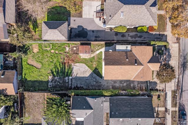 937 S 7th Street, San Jose CA: https://media.crmls.org/mediaz/912ab811-2f95-42cf-a6cd-3a3876a77dbf.jpg