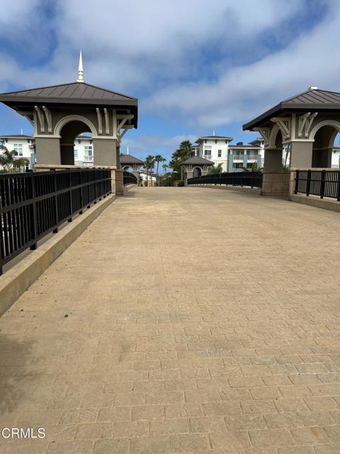 Detail Gallery Image 17 of 21 For 1465 Donegal Way, Oxnard,  CA 93035 - 4 Beds | 3/1 Baths