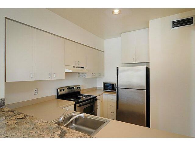 97 E Saint James Street, San Jose CA: https://media.crmls.org/mediaz/912b30df-5052-4ffc-89e3-ba3e2971e15a.jpg