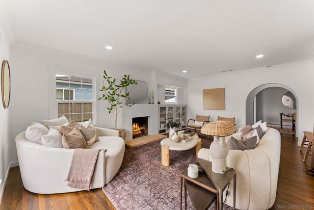 4618 Monroe Avenue, San Diego CA: https://media.crmls.org/mediaz/912b721a-09af-46cc-906d-f04391e12858.jpg