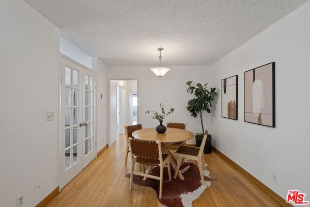 1730 Camden Avenue, Los Angeles CA: https://media.crmls.org/mediaz/912c3849-9e9e-4bc9-ac85-d0bdf0d03c98.jpg