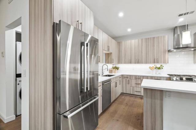 916 Woodside Road, Redwood City CA: https://media.crmls.org/mediaz/912c78b9-5a76-47a2-b719-9009ad33bd4b.jpg