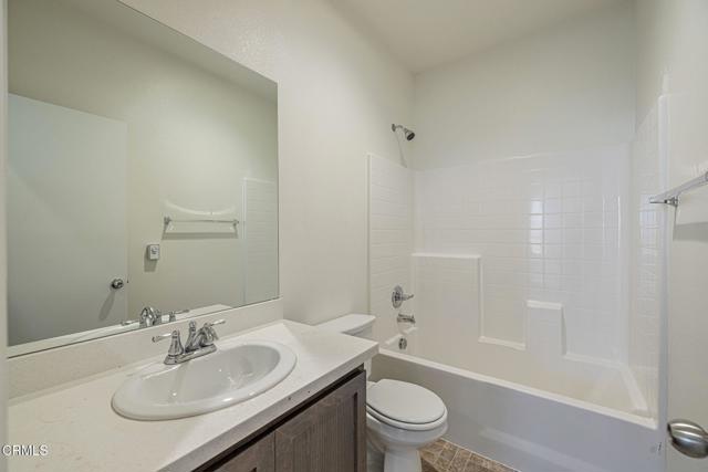 3016 Via Bella Rosa Avenue, Rosamond CA: https://media.crmls.org/mediaz/912dd265-24a0-441d-aa8d-e1c9d3b084b9.jpg