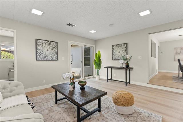 897 Loyalton Drive, Campbell CA: https://media.crmls.org/mediaz/913083c8-d294-47d9-8d7a-037f640f320f.jpg