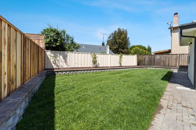 31301 San Andreas Drive, Union City CA: https://media.crmls.org/mediaz/913144f0-91a9-447a-87e9-ed1825292bf3.jpg