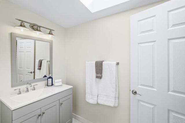 393 Date Avenue, Carlsbad CA: https://media.crmls.org/mediaz/9131aafb-06c5-4f9a-bd55-3ad482e70b84.jpg