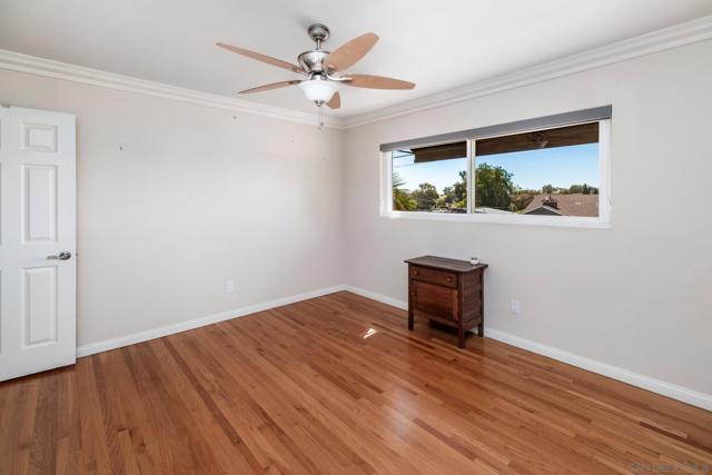 4737 Baylor Dr, San Diego CA: https://media.crmls.org/mediaz/9131f206-83d9-4c91-a9df-cd0e12926219.jpg