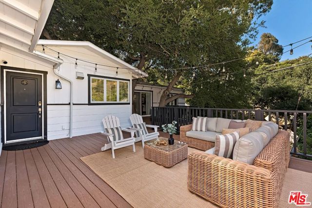9924 Westwanda Drive photo 3