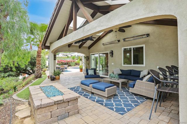 14298 Ipava Dr, Poway CA: https://media.crmls.org/mediaz/91349afd-dcdb-468c-b805-2fcf4b29fd36.jpg