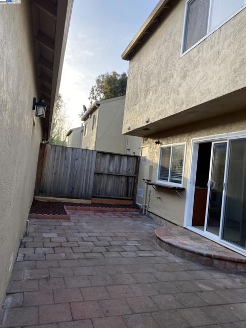 4108 Polaris, Union City CA: https://media.crmls.org/mediaz/9134d8bc-1d82-4de4-b9b1-26356f681c98.jpg