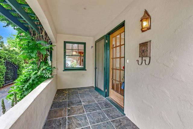 329 Pope Street, Menlo Park CA: https://media.crmls.org/mediaz/91354e1a-ca5a-4ead-b649-709f53276913.jpg